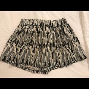 Pull on, printed soft shorts